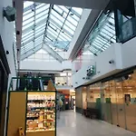 Spacious 2-Bedroom Apartment Free Private Parking In Vilnius *